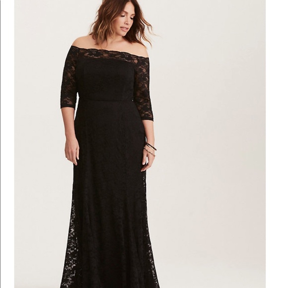 torrid Dresses & Skirts - Torrid Black Lace special occasion dress
